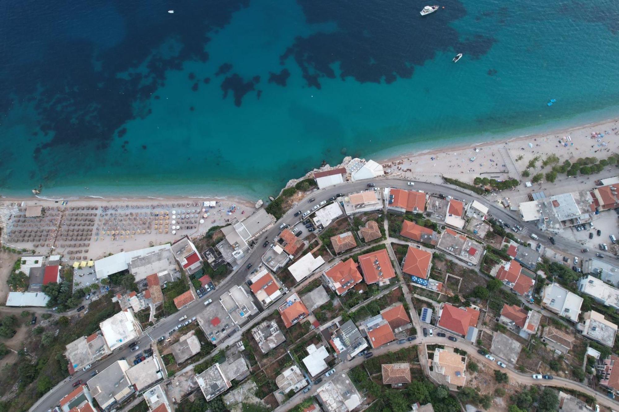 Dina House Himare